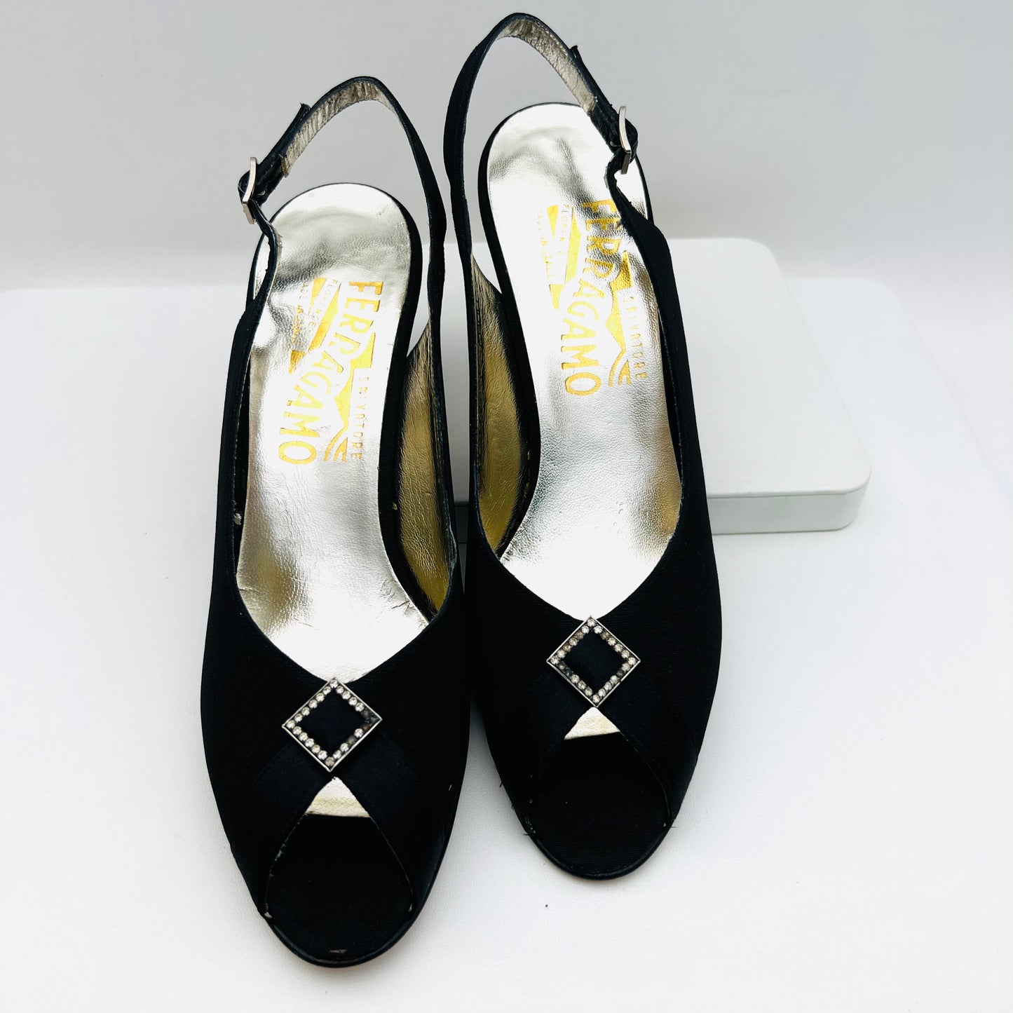 Salvatore Ferragamo - Ambra Sling Back Shoes