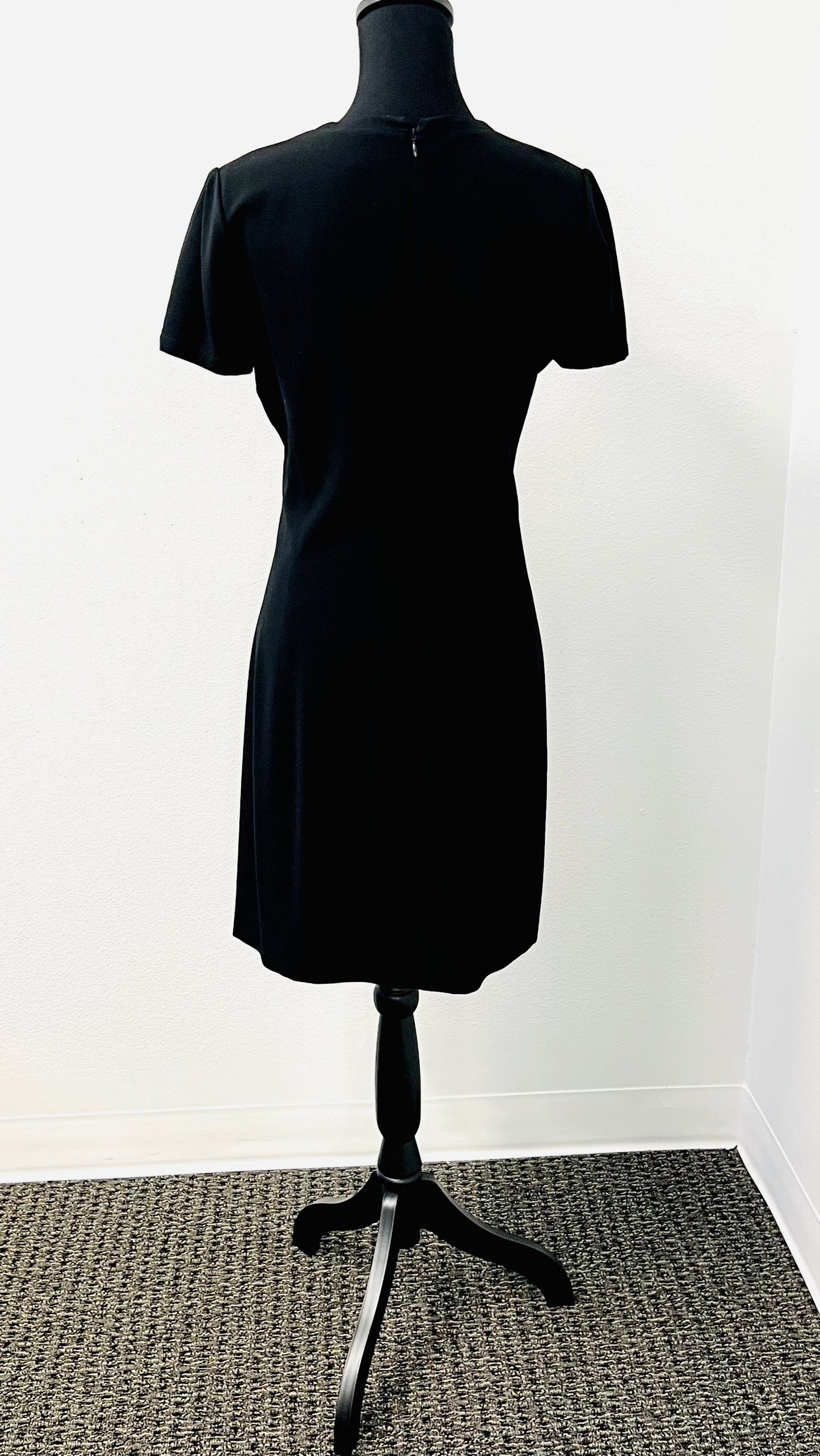 Calvin Klein - Black Cap Sleeve Dress