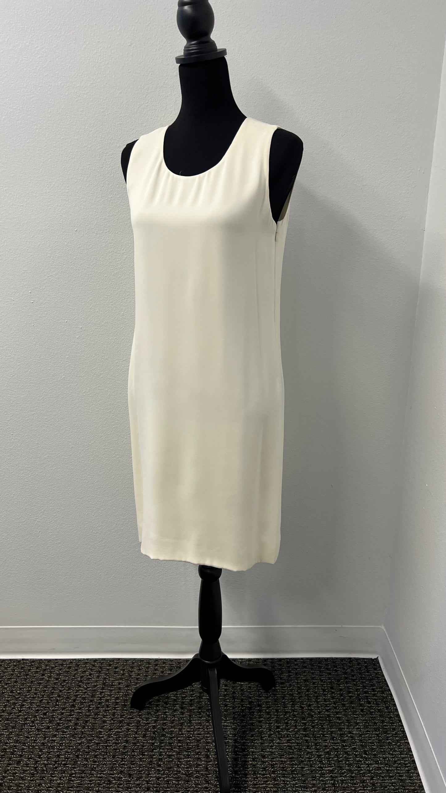 Calvin Klein - Cream Shift Dress