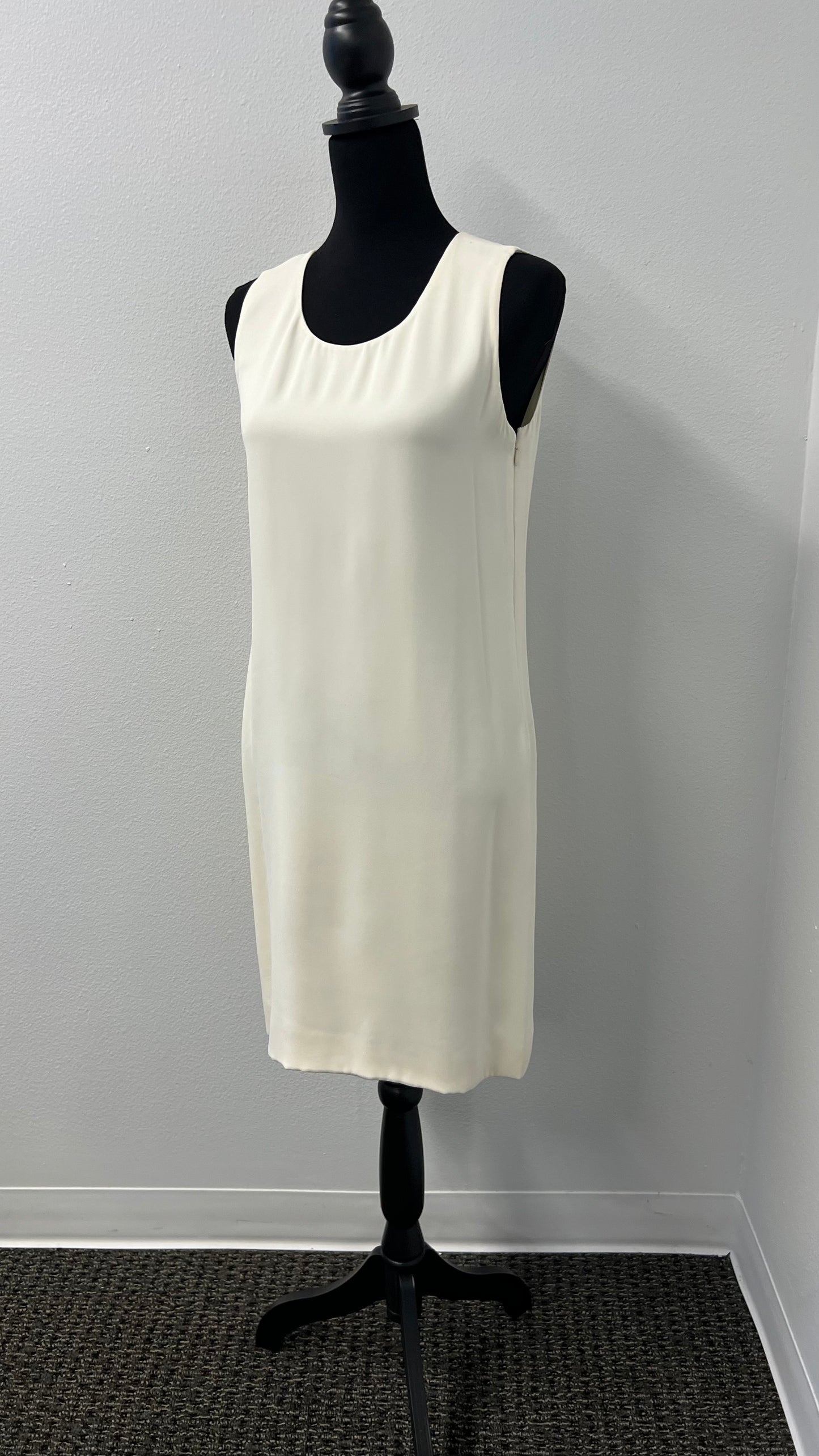 Calvin Klein - Cream Shift Dress