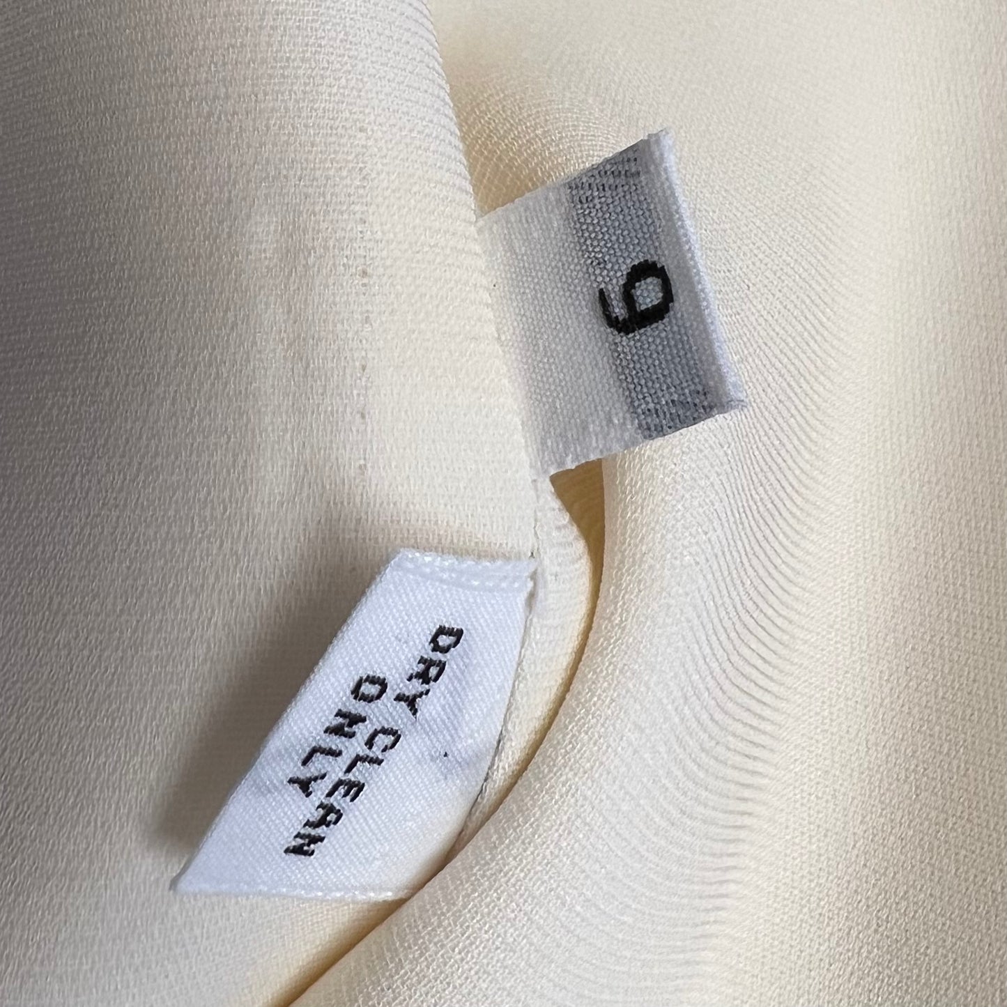 Calvin Klein - Cream Shift Dress